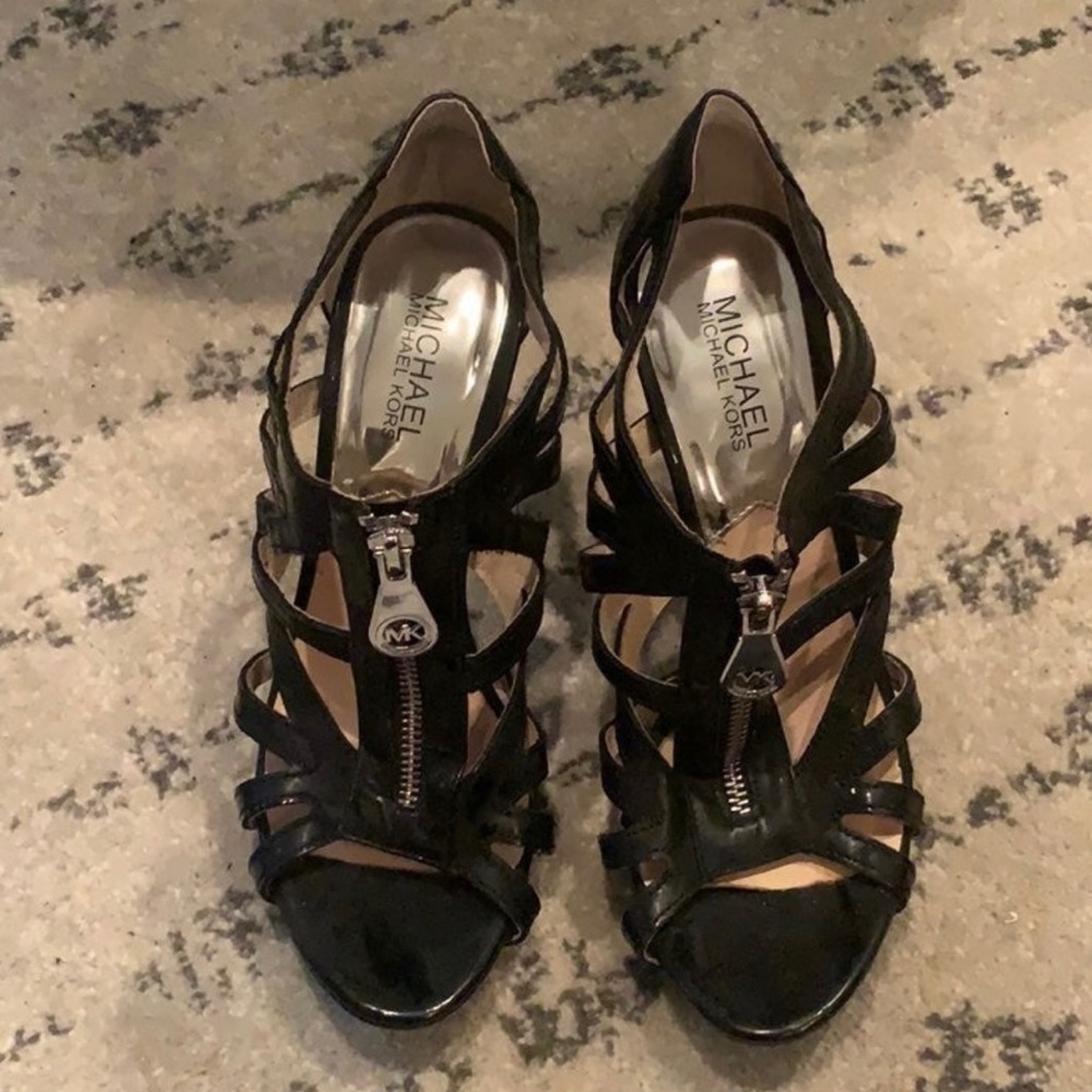 Michael lots sandal